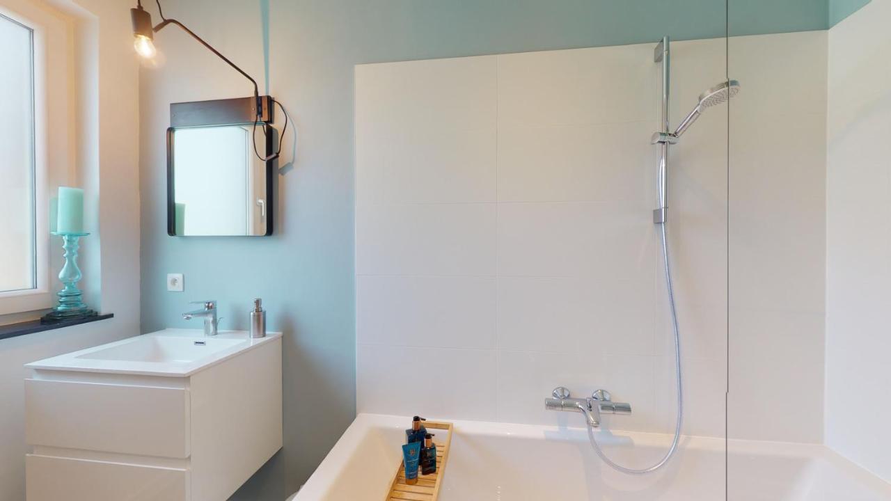 Sintpieter18 @Lo-Ghis Vakantiewoning Fourons Extérieur photo